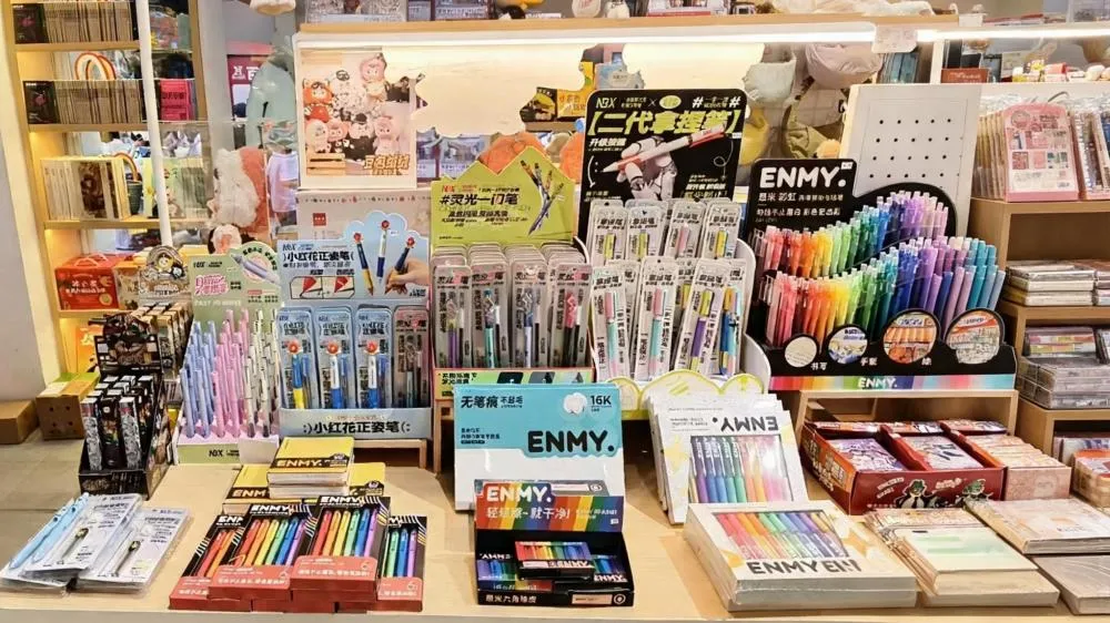 stationery-display-in-Stores